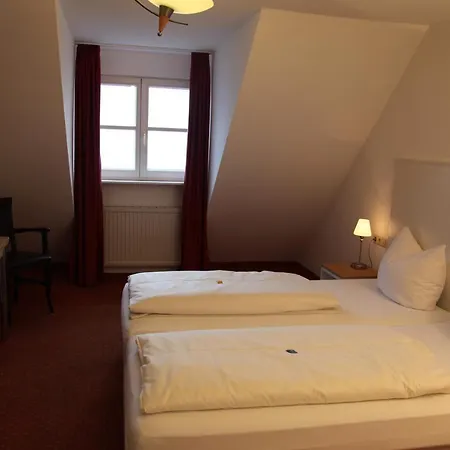 Bacchus Wine & Bites מיירסבורג