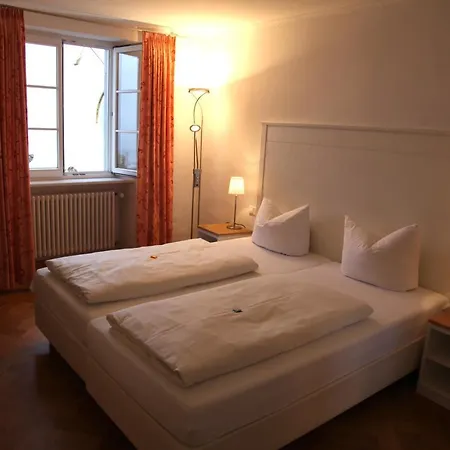 Bacchus Wine & Bites 3*