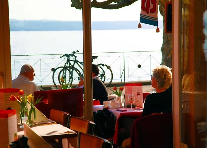 Bacchus Wine & Bites Meersburg